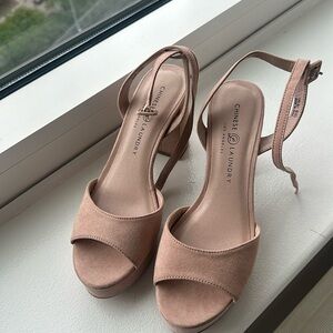 Never worn size 9 Chinese Laundry platform heels in light pink